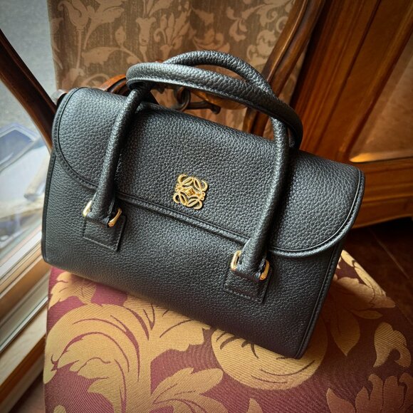 Loewe Handbags - LOEWE Alamo Anagram Turn lock Handbag Shoulderbag Black Vintage Old 8x57zd